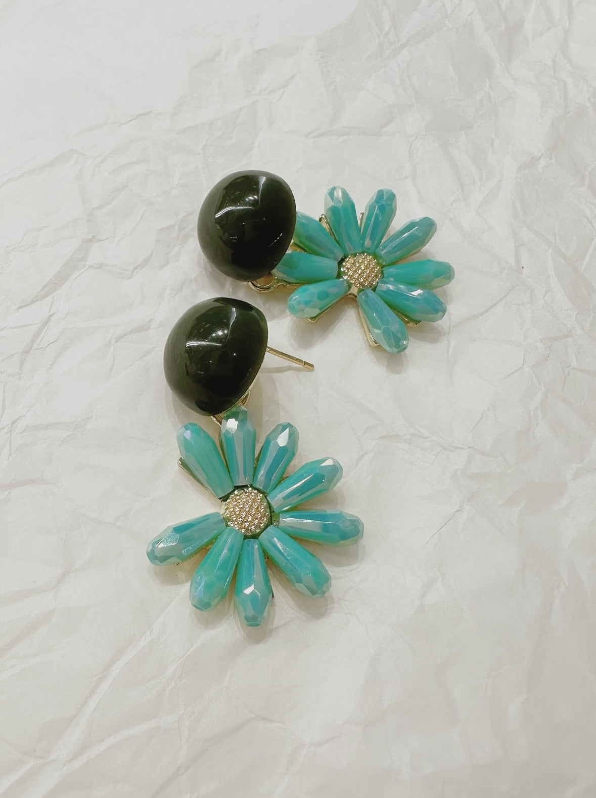 blue crystal flower earrings