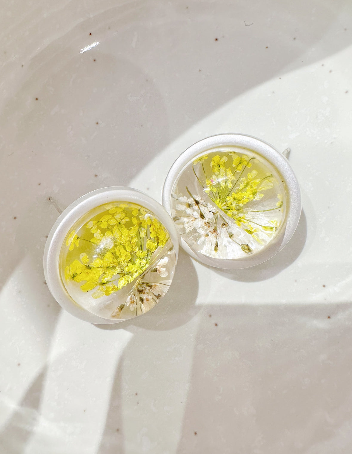 amber flower bubble earring
