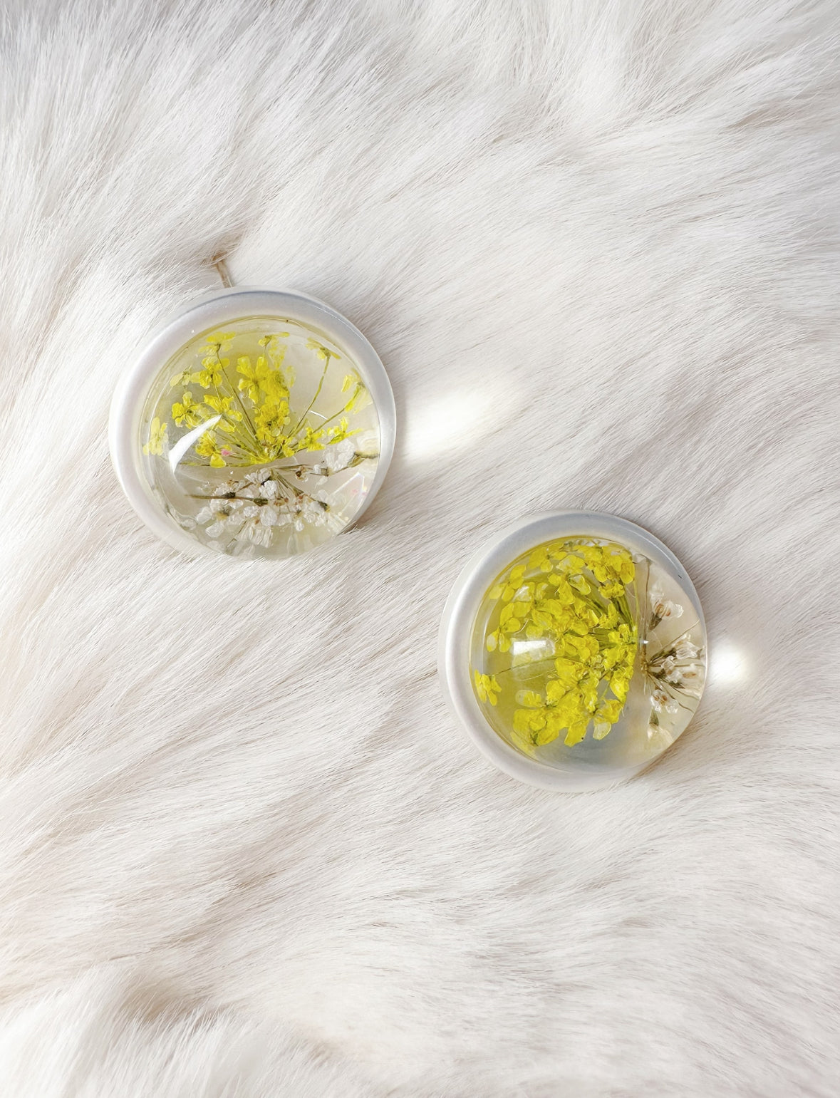 amber flower bubble earring