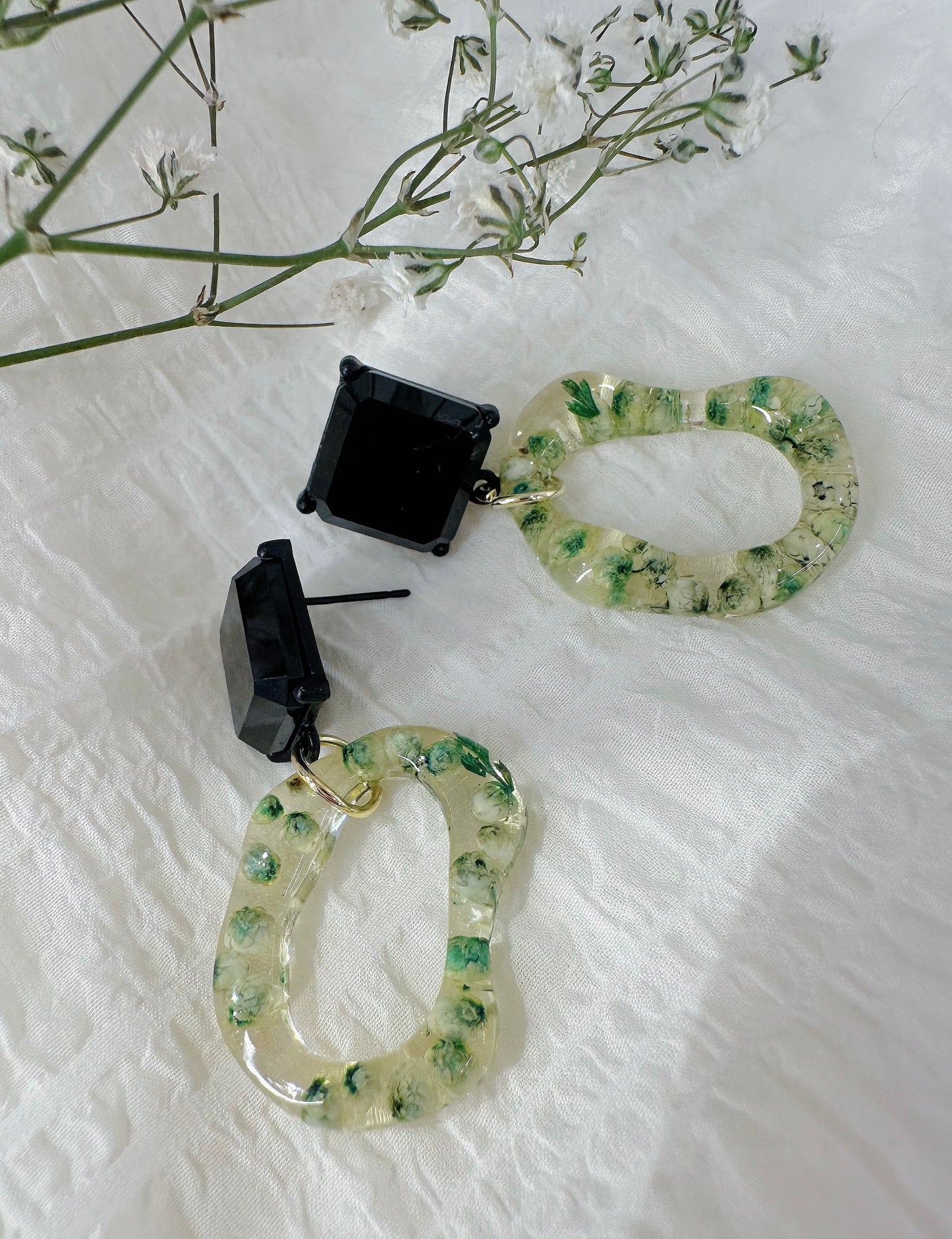 Green loop earrings