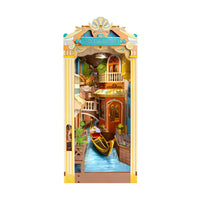 Rolife Romantic Venice (TGB08) - Warm Light Book Nook Display