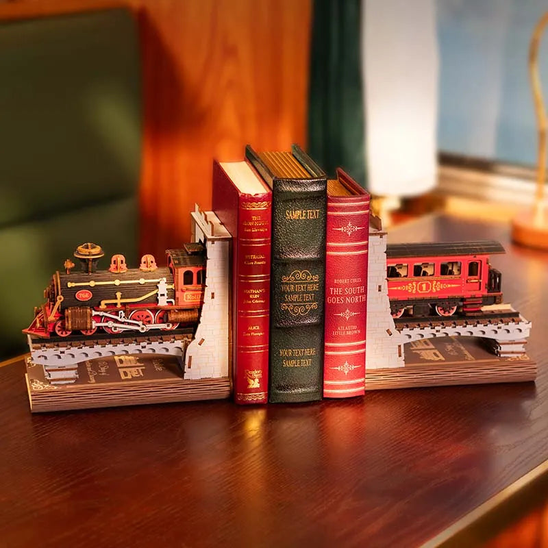 Rolife Century Train (TGE01) - Vintage Train Book Nook Display