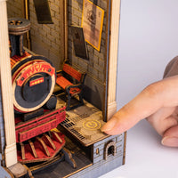 Rolife Time Travel (TGB04) - LED Book Nook Display