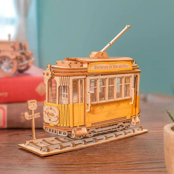 Retro Tramcar (TG505) - Easy DIY Vintage Vehicle Display