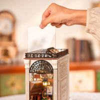 Arcade Dating (TGB10) - Warm Light Book Nook Display