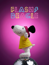 Snoopy Flashbeagle 24 cm - 9.5 inch - Offwhite