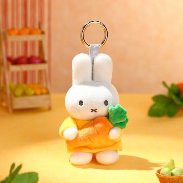 VIPO x Miffy with Carrot Keyring