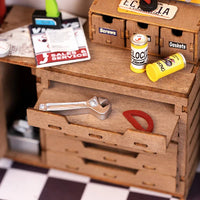 Garage Workshop (DG165) DIY Miniature House Kit