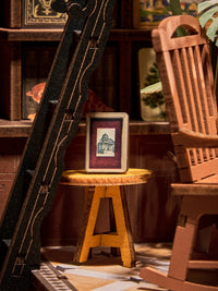 Silent Corner Study (TGE02) - Warm Light Book Nook Display
