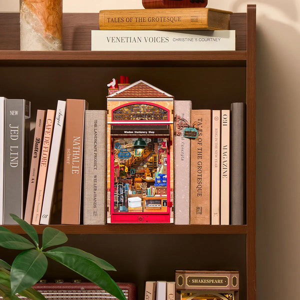 Rolife Wisdom Stationery Shop (TGB19) - DIY Book Nook Kit