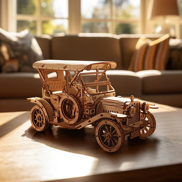 Vintage Car (MC801) - Retro Runabout Display