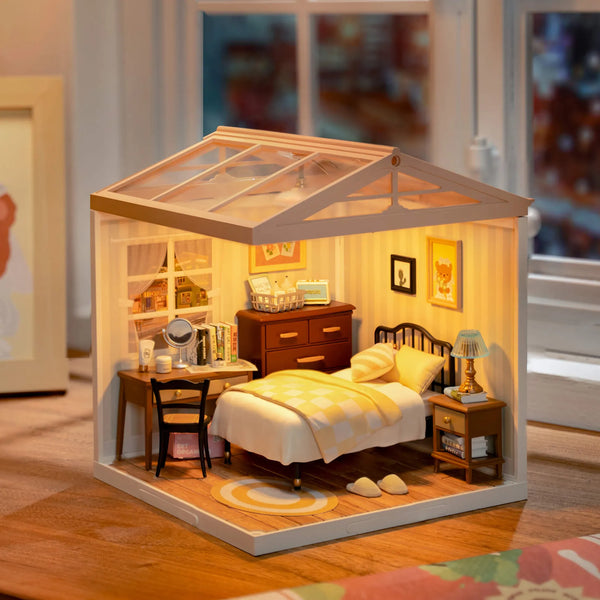 Rolife Sweet Dream Bedroom (DW009) - Super Creator Mini Room Kit