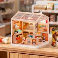 Rolife Furry Friends' Home (DW027) - Super Creator Miniature House