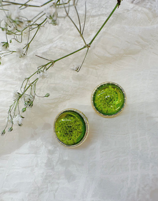 Emerald colour button earrings