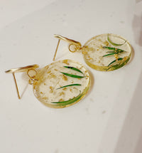 gold stardust earrings