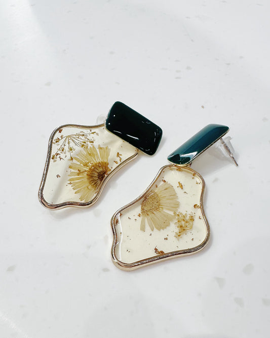 cloudy sunflower earrings