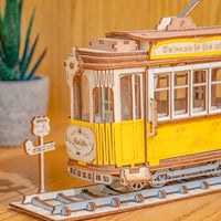 Retro Tramcar (TG505) - Easy DIY Vintage Vehicle Display